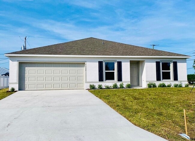 property at 4602 SW Quezon St