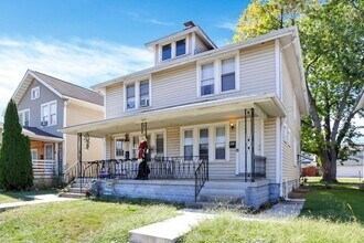 45-47-47 N Hague Ave in Columbus, OH - Building Photo - Building Photo