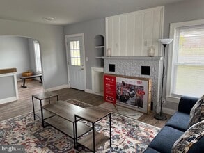 606 E Main St in Emmitsburg, MD - Building Photo - Building Photo