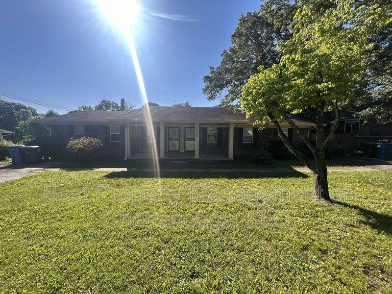 4000 Webb Rd in Chattanooga, TN - Building Photo