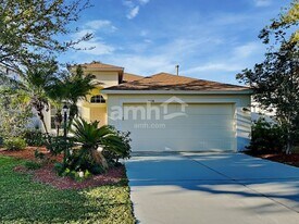 15238 Searobbin Dr in Lakewood Ranch, FL - Building Photo