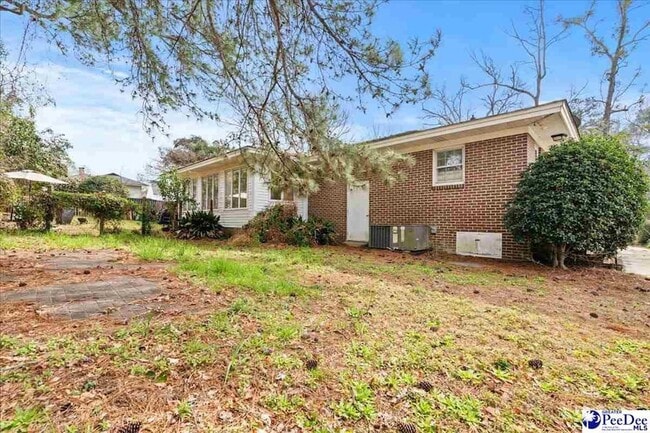 509 Spruce St in Florence, SC - Foto de edificio - Building Photo