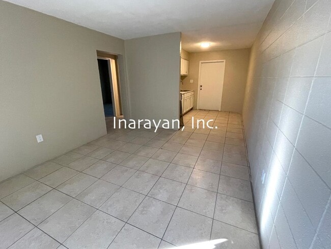 1011-1013 Dewitt Dr in Orlando, FL - Building Photo - Building Photo