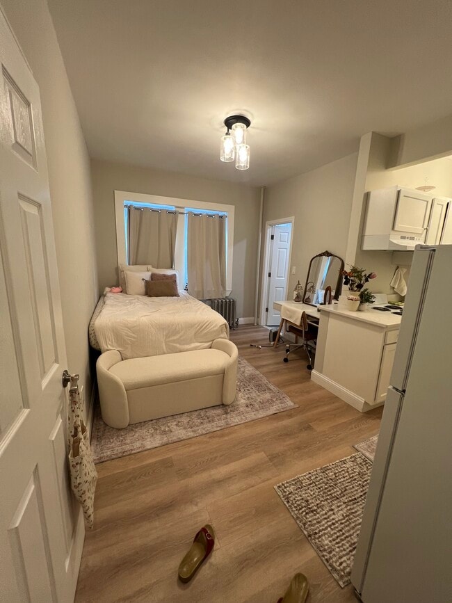 38 Hemenway St, Unit 25 in Boston, MA - Building Photo - Building Photo