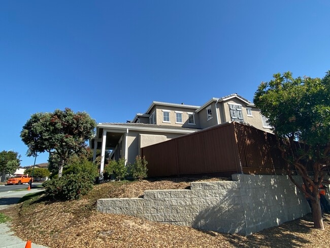 4725 Sea Ridge Ct in Seaside, CA - Building Photo - Building Photo