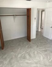 1320 Milano Dr in Naples, FL - Building Photo - Building Photo