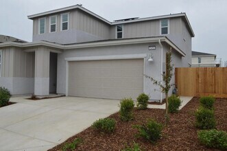2451 Galiano Dr in Merced, CA - Building Photo - Building Photo