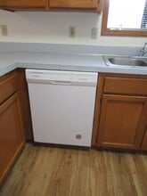 5479 Brookwood St S in Salem, OR - Building Photo - Building Photo