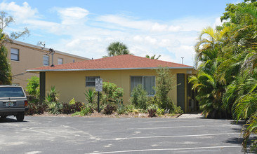 611 NE 29th Dr in Wilton Manors, FL - Building Photo - Building Photo