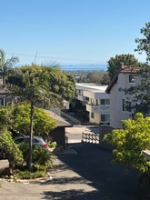 521 E Arrellaga St, Unit 11 in Santa Barbara, CA - Building Photo - Building Photo