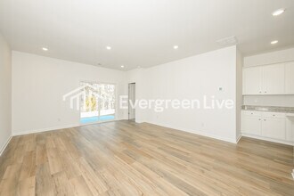 2476 Lennox Rd SE in Conyers, GA - Building Photo - Building Photo