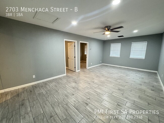 2703 Menchaca St in San Antonio, TX - Building Photo - Building Photo