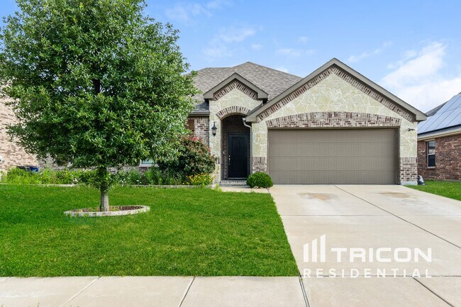 property at 536 Longhorn Ln