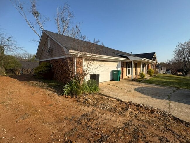 1804 Bob White Dr in Tupelo, MS - Building Photo - Building Photo