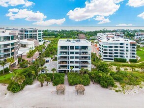 1511 Gulf of Mexico Dr in Longboat Key, FL - Building Photo - Building Photo