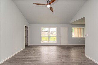 15822 Bazelbriar Ln in Missouri City, TX - Building Photo - Building Photo