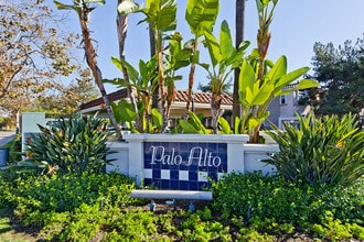 10722 Sabre Hill Dr in San Diego, CA - Building Photo - Building Photo