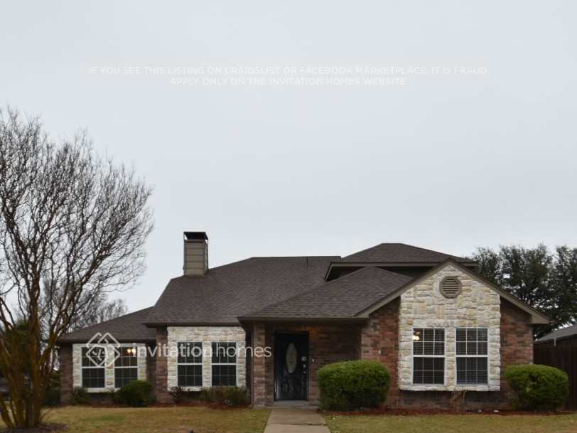 8713 Wood Glen Dr in Rowlett, TX - Foto de edificio