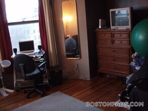 384 Commonwealth Avenue, Unit 61 in Boston, MA - Building Photo - Building Photo