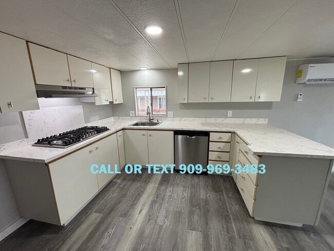 property at 33641 Westchester Dr