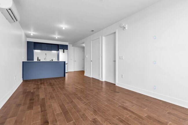 1220 Bd René-Lévesque E in Montréal, QC - Building Photo - Building Photo