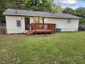 822 Edgehill in Benton, AR - Building Photo - Building Photo