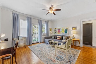 2101 Kirkwood Ave in Charlotte, NC - Building Photo - Building Photo