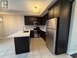 4165 Palermo Common in Burlington, ON - Building Photo - Building Photo