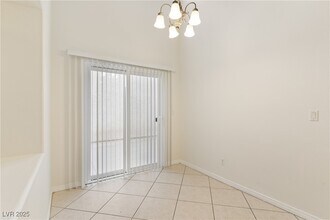 7268 Vinca Rd in Las Vegas, NV - Building Photo - Building Photo