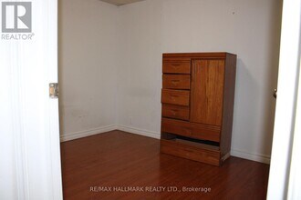 86 Golfhaven Dr in Toronto, ON - Building Photo - Building Photo