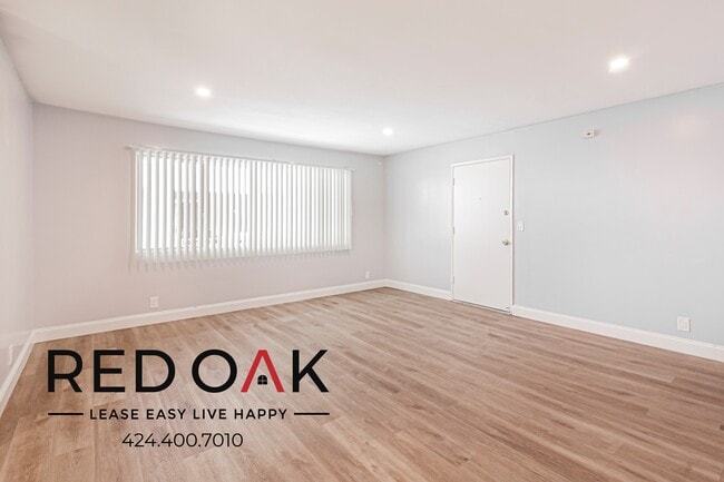 property at 1415 N Durant St