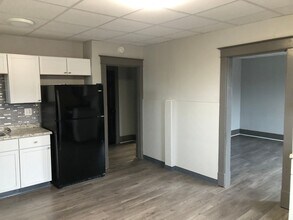 3836 Chartiers Ave in Pittsburgh, PA - Building Photo - Building Photo