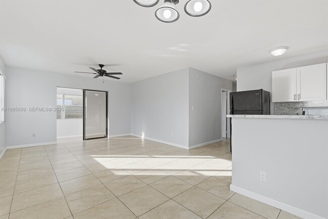 533 NW 15th Way in Fort Lauderdale, FL - Building Photo - Building Photo