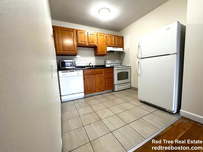 property at 75 Gardner St
