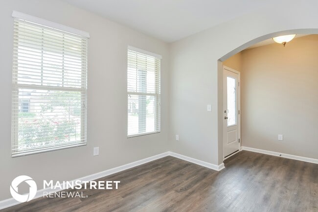 626 Stapleford Ln in Fuquay Varina, NC - Building Photo - Building Photo