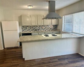 2113 Kings Rd in Carrollton, TX - Building Photo - Building Photo
