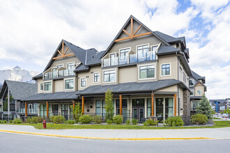 Mercer Clubhouse Canmore in Canmore, AB - Building Photo - Building Photo