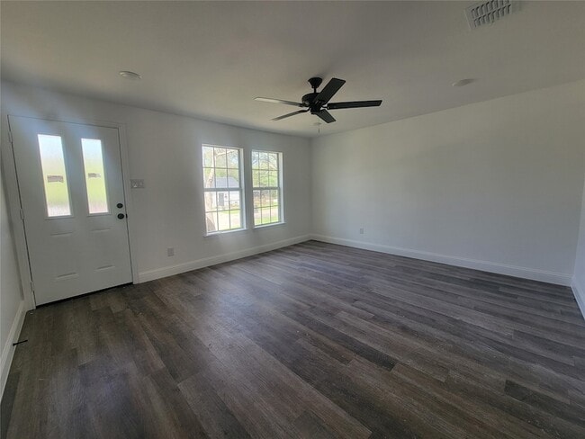 3024 N Crump St in Fort Worth, TX - Building Photo - Building Photo