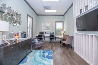 The Residence at Barrington in Aurora, OH - Building Photo - Building Photo