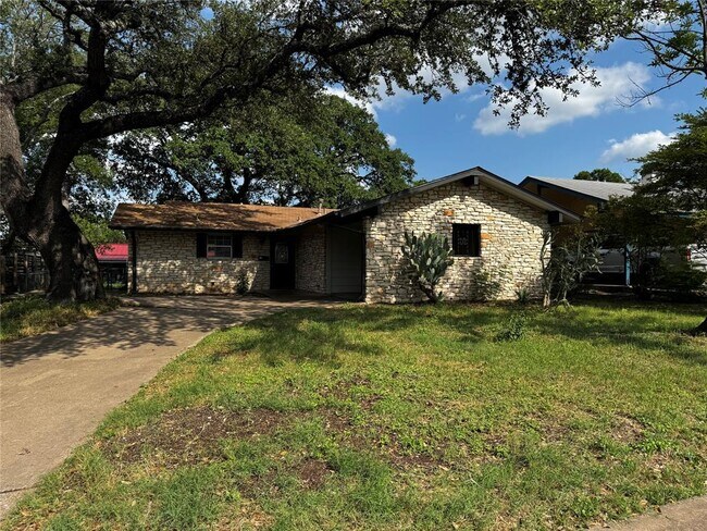 property at 5907 Garden Oaks Dr