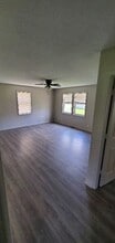 105 Combs Blvd in Glasgow, KY - Foto de edificio - Building Photo