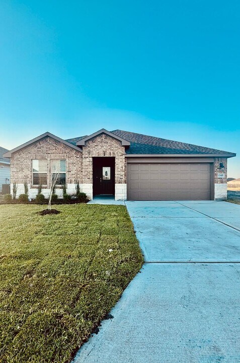 1349 Remys Way in Corpus Christi, TX - Building Photo