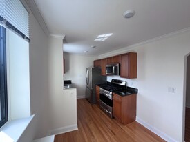 51 Brattle St, Unit 51 Brattle Apartments