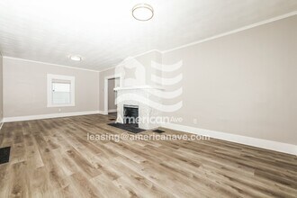 324 Pointview Ave in Dayton, OH - Foto de edificio - Building Photo