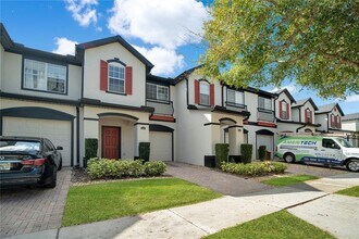 10494 Park Commons Dr in Orlando, FL - Building Photo - Building Photo