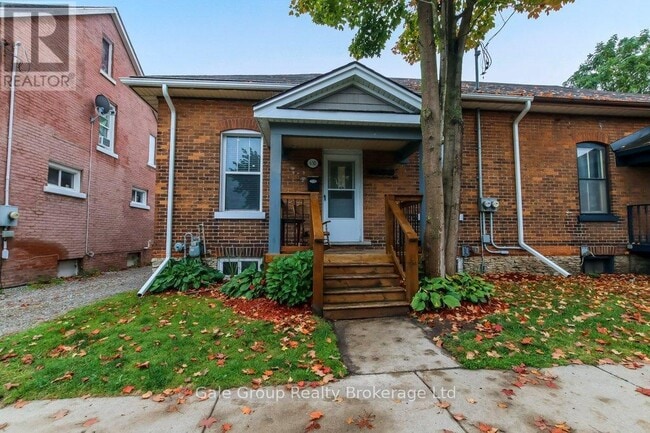 630 Peel St in Woodstock, ON - Building Photo - Building Photo