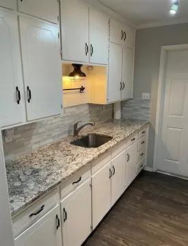 104 S 3rd St in Sanger, TX - Building Photo - Building Photo