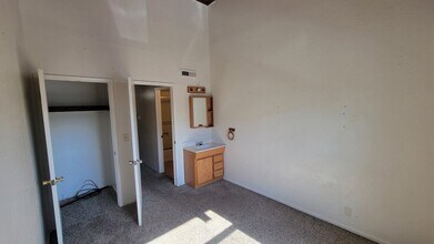 162 Aynes Ct in Stateline, NV - Building Photo - Building Photo