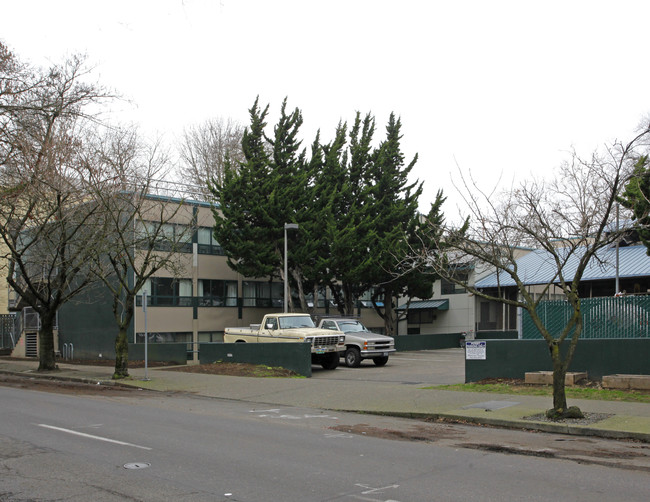 Northwest Tower in Portland, OR - Building Photo - Building Photo