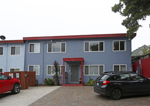 1411 MacArthur Blvd in Oakland, CA - Building Photo - Building Photo